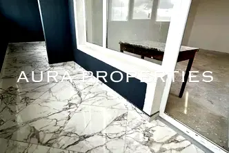 Тристаен апартамент в Раз, Орел
