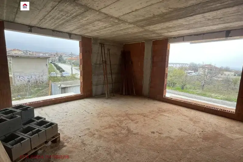 3-bedroom apartment in Plovdiv, Ostromila