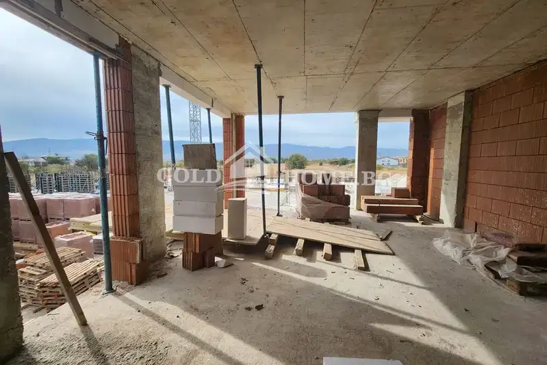 3-bedroom apartment in Plovdiv, Ostromila