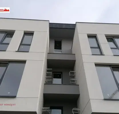 Снимка 3 — Светъл двустаен апартамент в нова сграда в Остромила, Пловдив
