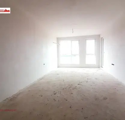 Снимка 4 — Светъл двустаен апартамент в нова сграда в Остромила, Пловдив