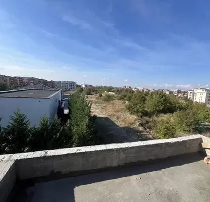 Снимка 5 — Тристаен апартамент в Пловдив, Остромила