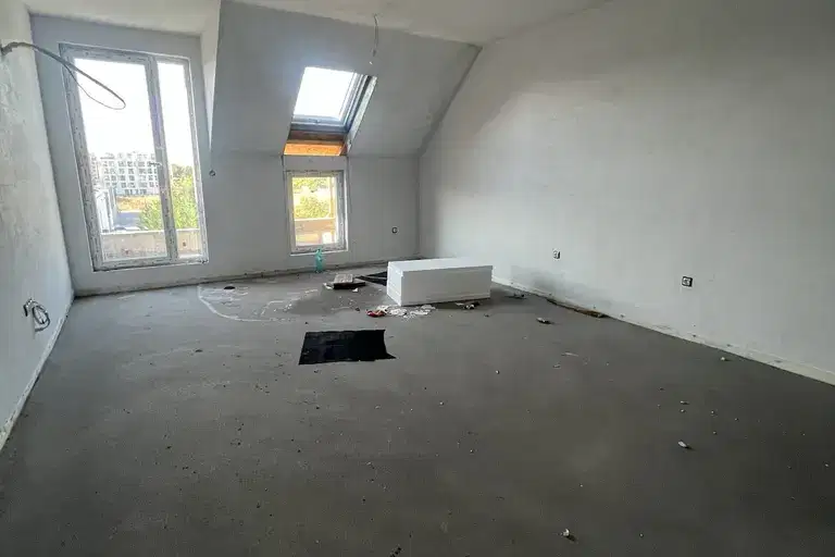 3-bedroom apartment in Plovdiv, Ostromila