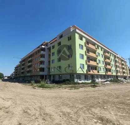 Снимка 5 — Тристаен апартамент в Пловдив, Остромила