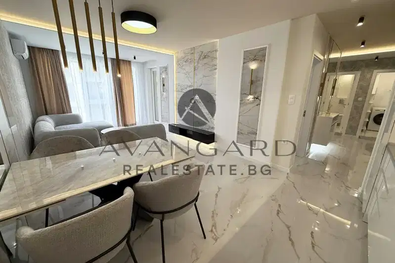 3-bedroom apartment in Plovdiv, Centyr