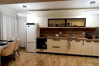 Тристаен апартамент в Хасково, Овчарски