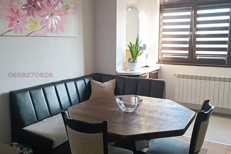 Тристаен апартамент в Монтана, Парта 1