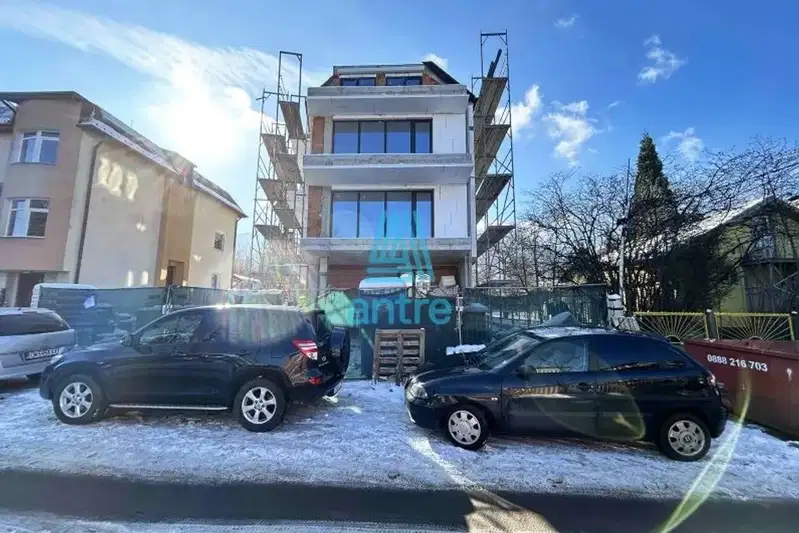 3-bedroom apartment in Sofiya, Pavlovo