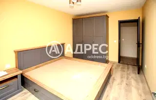 Тристаен апартамент в София, Павлово