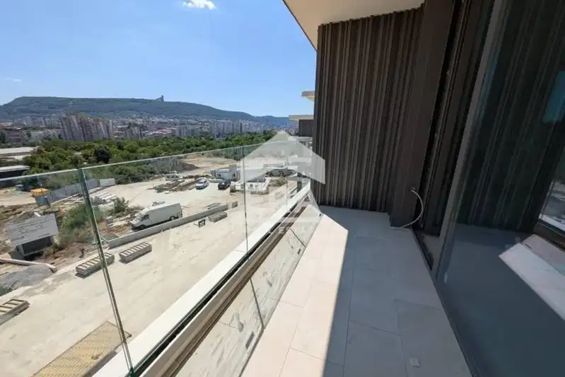 3-bedroom apartment in Shumen, Pazara