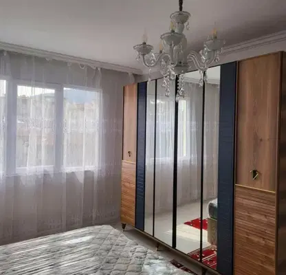 Снимка 5 — Тристаен апартамент в Шумен, Пазара