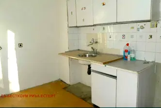 Тристаен апартамент във Варна, Победа