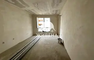 Тристаен апартамент във Варна, Победа