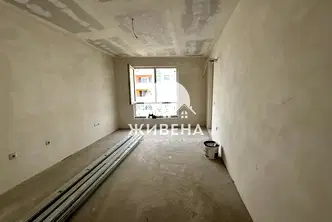 Тристаен апартамент във Варна, Победа