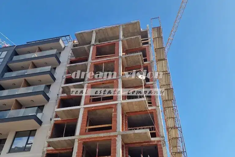 Тристаен апартамент в София, Подуяне