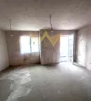 Тристаен апартамент във Варна, Погреби
