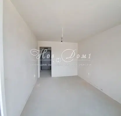 Photo 5 — 3-bedroom apartment in Varna, Pogrebi