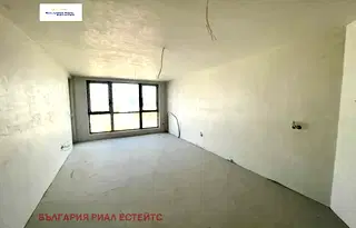 Тристаен апартамент в София, Полигона
