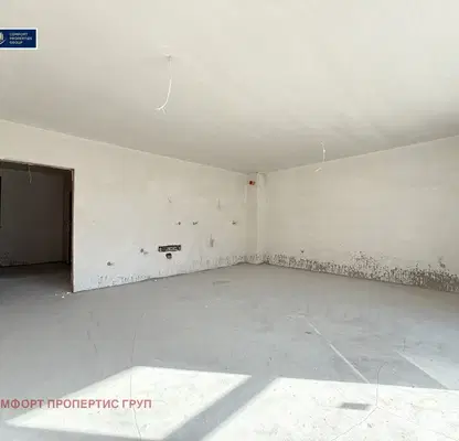 Снимка 4 — Тристаен апартамент в София, Полигона
