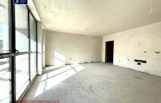 Тристаен апартамент в София, Полигона