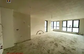 Тристаен апартамент в София, Полигона