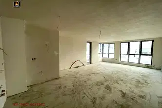 Тристаен апартамент в София, Полигона