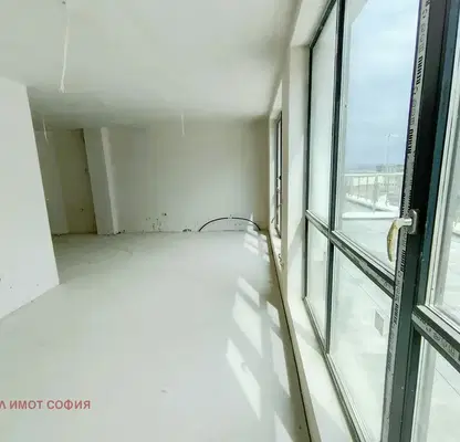 Photo 4 — 3-bedroom apartment in Sofiya, Poligona