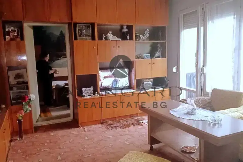 3-bedroom apartment in Plovdiv, Proslav