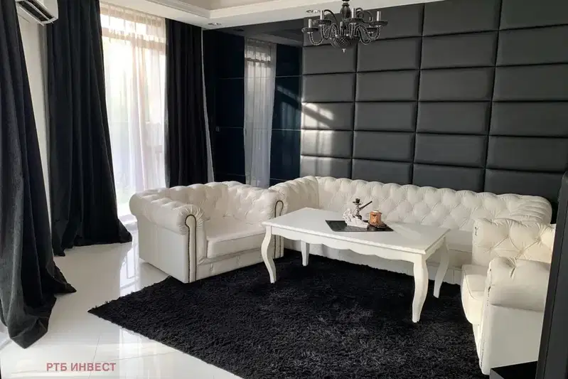 3-bedroom apartment in Sofiya, Razsadnika