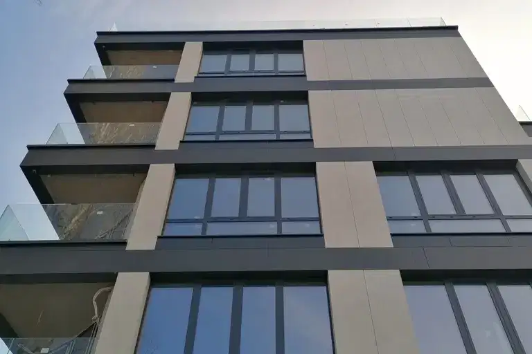 3-bedroom apartment in Sofiya, Reduta