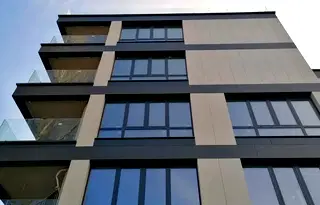 Тристаен апартамент в София, Редута