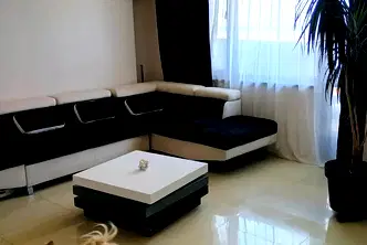 Тристаен апартамент във Враца, Река Лева
