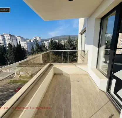 Снимка 3 — Тристаен апартамент в Стара Загора, Ремиза