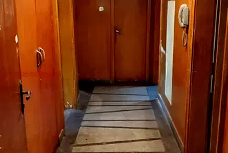 Тристаен апартамент в Перник, Център