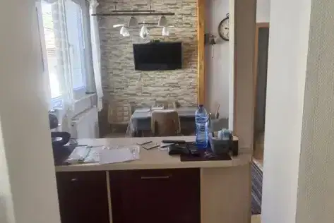 Тристаен апартамент в Русе, Родина 1