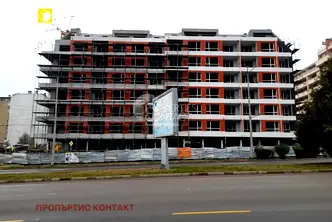 Тристаен апартамент в Бургас, Рудник