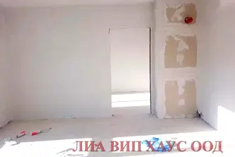 Тристаен апартамент в Пазарджик, Руски