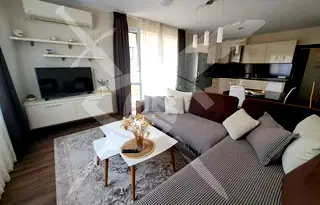 Тристаен апартамент в Бургас, Сарафово
