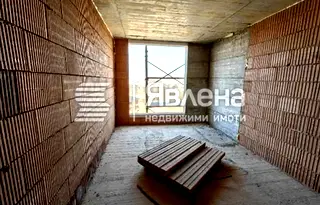 Тристаен апартамент в Благоев, Широк център