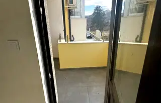 Тристаен апартамент в Плевен, Широк център