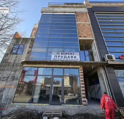 Снимка 2 — Тристаен апартамент в Плевен, Широк център