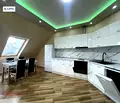 Снимка 2 — Тристаен апартамент в Русе, Широк център