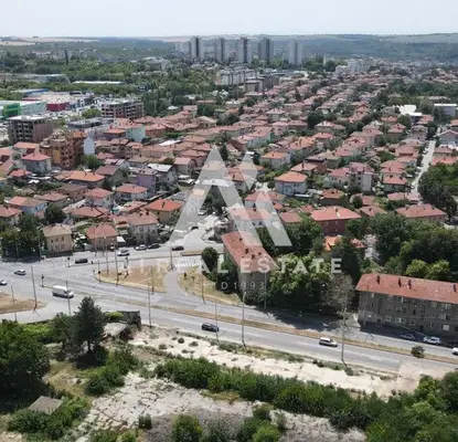 Снимка 4 — Тристаен апартамент в Плевен, Широк център