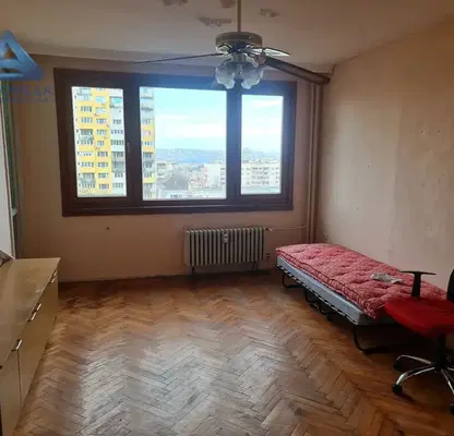Снимка 5 — Тристаен апартамент в Плевен, Широк център