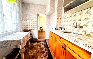 Тристаен апартамент в Плевен, Широк център