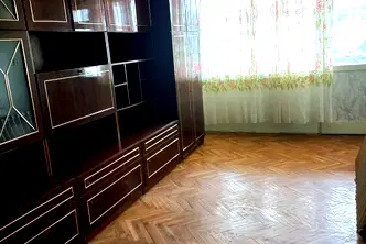 Тристаен апартамент в Плевен, Широк център