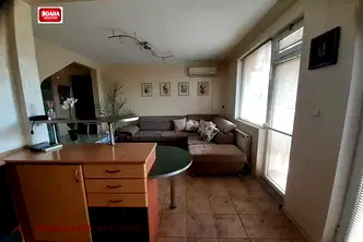 Тристаен апартамент в Плевен, Широк център