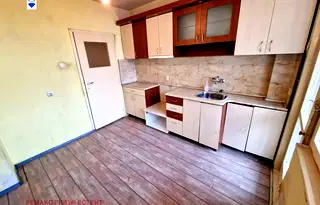 Тристаен апартамент в Русе, Широк център