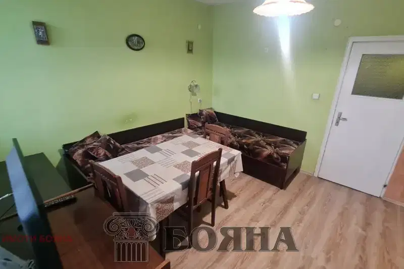 3-bedroom apartment in Ruse, Shirok Centyr