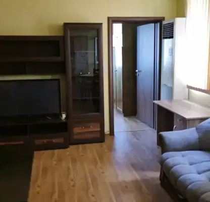 Photo 2 — 3-bedroom apartment in Sliven, Sini Kamyni